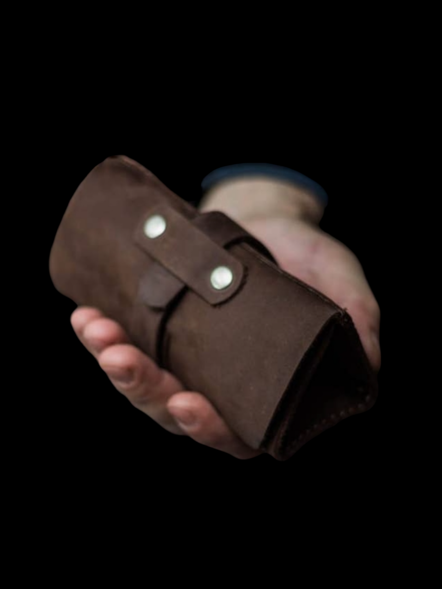 LEATHER POCKET ROLL HOLDER