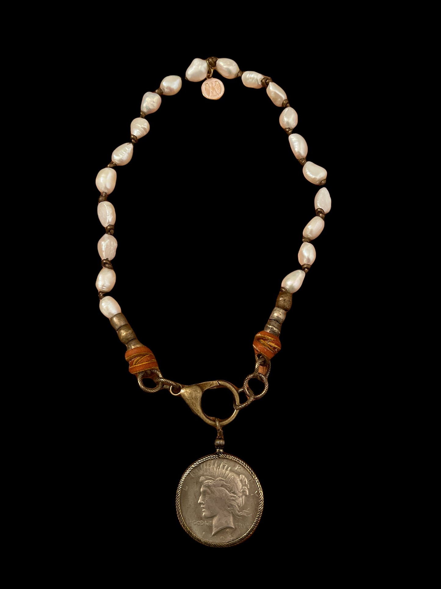 FRESH WATER PEARL NECKLACE