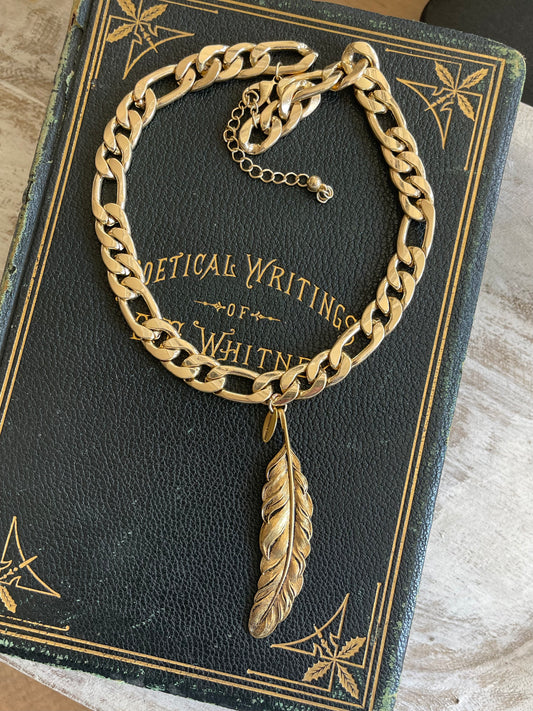 MODERN DAY HIPPIE NECKLACE