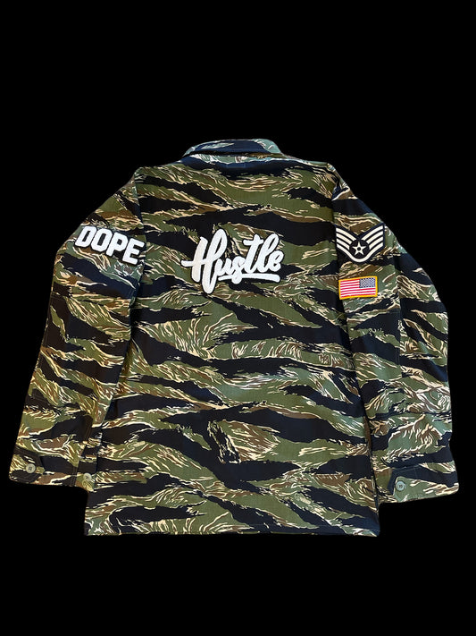 THE HAMMERED HUSTLE TIGER CAMO JACKET